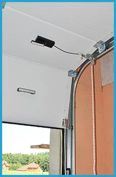 Garage Door Service Repair Farmington, MI 248-395-2814 - rolling-doors-gr-16m